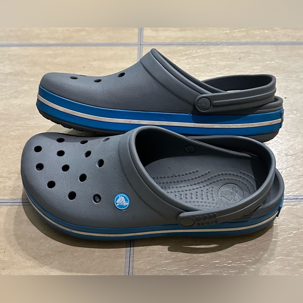 Crocs